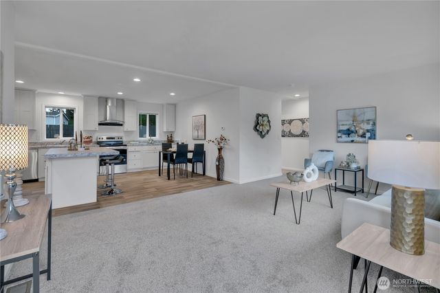 15801 85th Avenue E, Puyallup, WA 98375