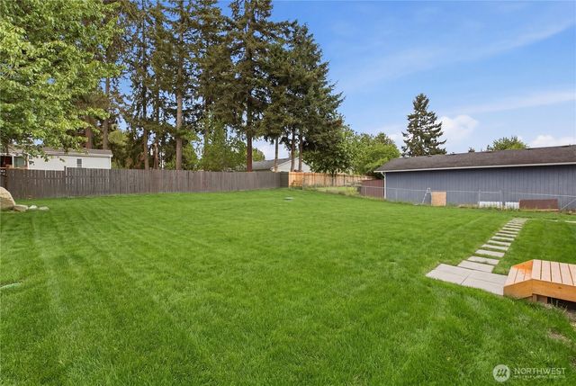 15801 85th Avenue E, Puyallup, WA 98375