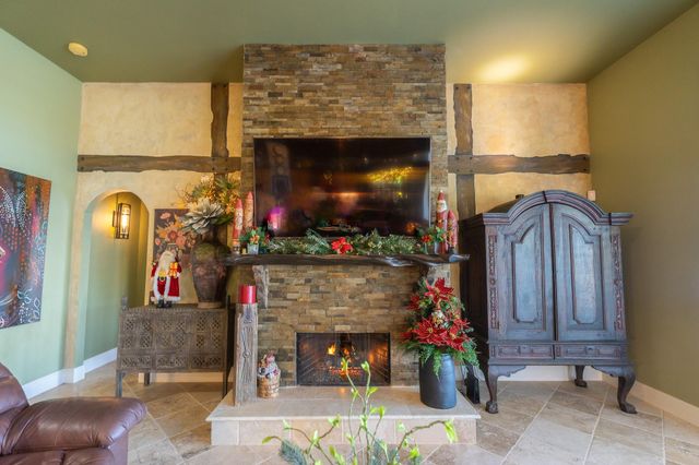 1012 Broad Bay Lane, League City, TX 77573