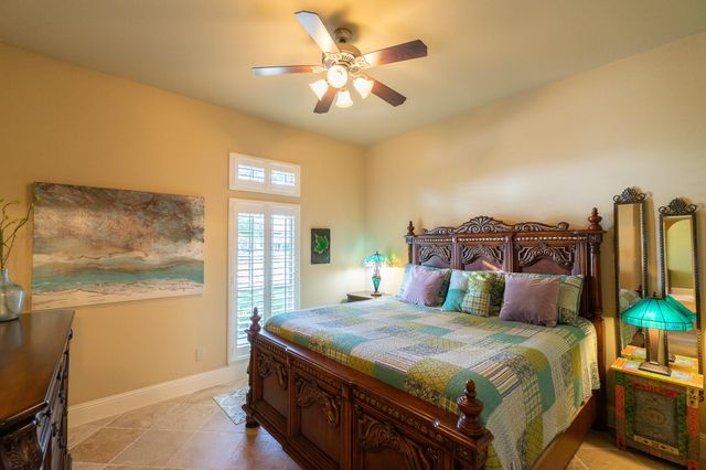 1012 Broad Bay Lane, League City, TX 77573