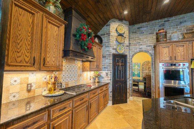 1012 Broad Bay Lane, League City, TX 77573