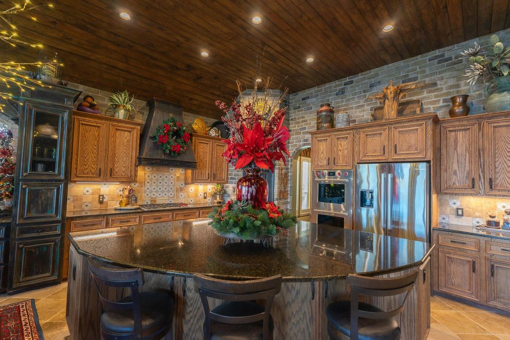 1012 Broad Bay Lane, League City, TX 77573