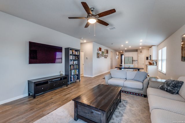 344 QUINTON BND, Cibolo, TX 78108