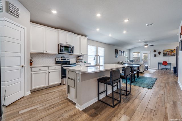344 QUINTON BND, Cibolo, TX 78108