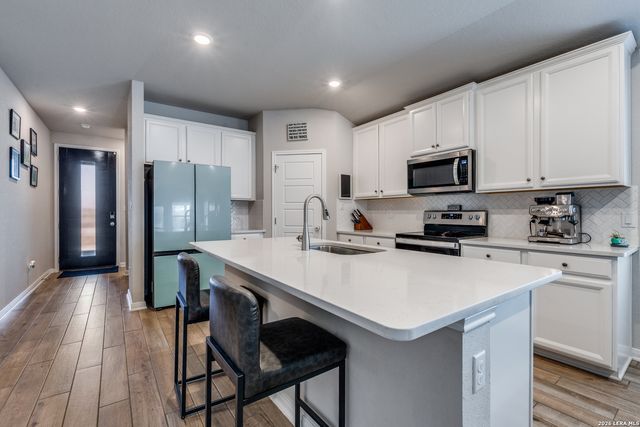 344 QUINTON BND, Cibolo, TX 78108