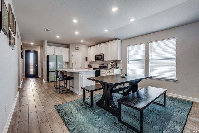 344 QUINTON BND, Cibolo, TX 78108