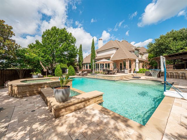 1501 Reata Drive, Carrollton, TX 75010