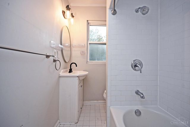 6434 Welton Street, Cincinnati, OH 45213