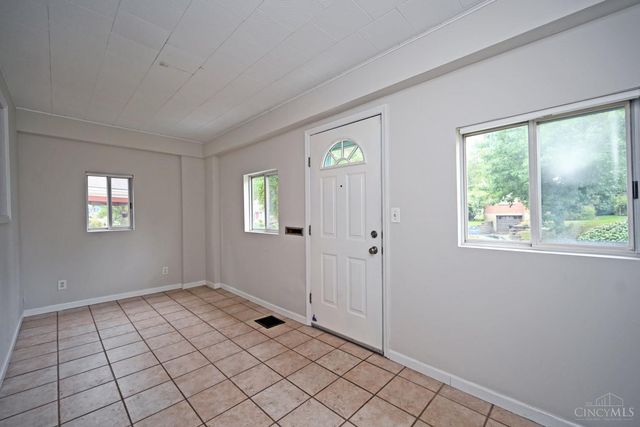 6434 Welton Street, Cincinnati, OH 45213