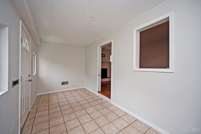 6434 Welton Street, Cincinnati, OH 45213