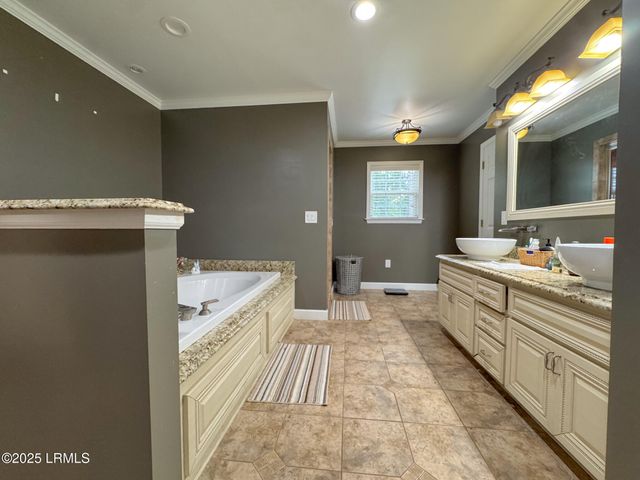 110 Woodland Avenue, Hampton, SC 29924