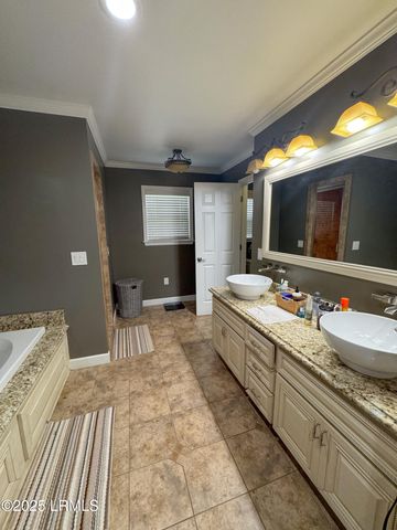 110 Woodland Avenue, Hampton, SC 29924