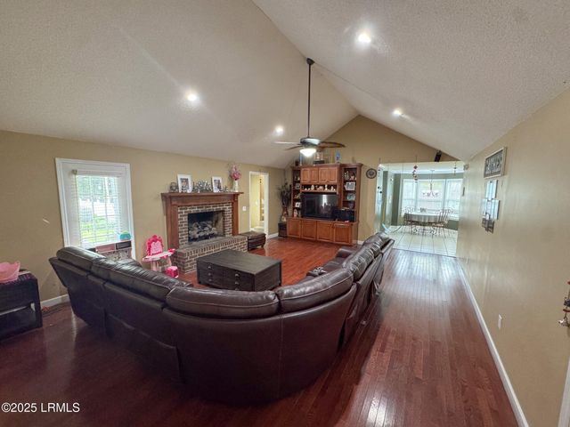 110 Woodland Avenue, Hampton, SC 29924