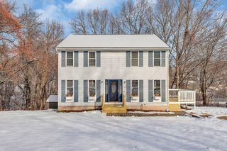 173 Brook St, Dracut, MA 01826