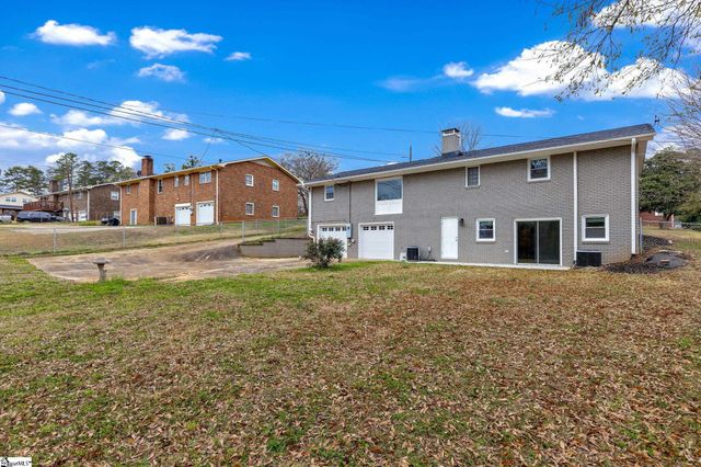 589 Andre Lane, Spartanburg, SC 29301