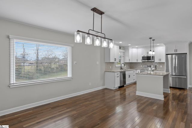 589 Andre Lane, Spartanburg, SC 29301