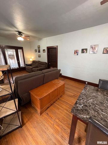 213 BELSLEY Street, South Pekin, IL 61563