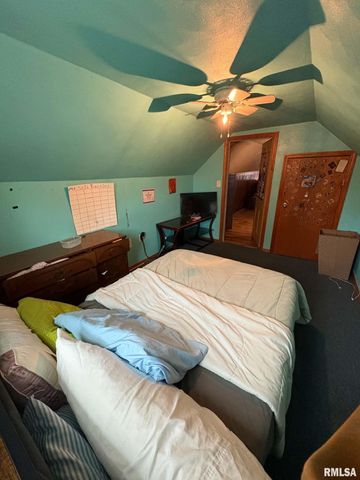 213 BELSLEY Street, South Pekin, IL 61563