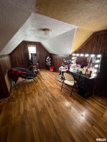 213 BELSLEY Street, South Pekin, IL 61563