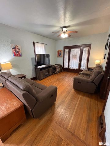 213 BELSLEY Street, South Pekin, IL 61563