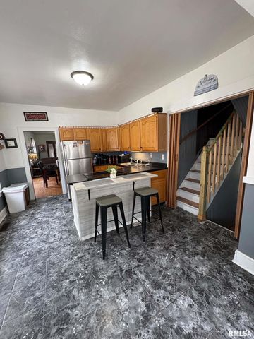 213 BELSLEY Street, South Pekin, IL 61563