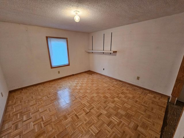 1061 1st Street N, Casselton, ND 58012