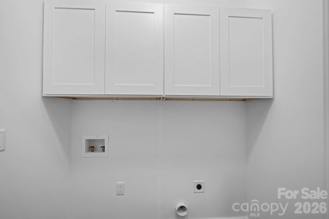 311 Hudson Drive, Harrisburg, NC 28075