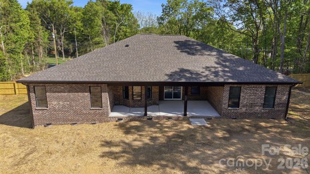 311 Hudson Drive, Harrisburg, NC 28075