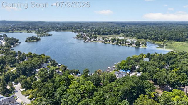 3762 Noble, Genoa Township, MI 48116