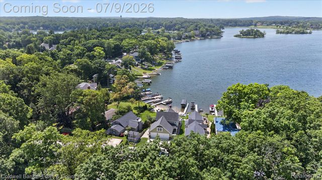 3762 Noble, Genoa Township, MI 48116