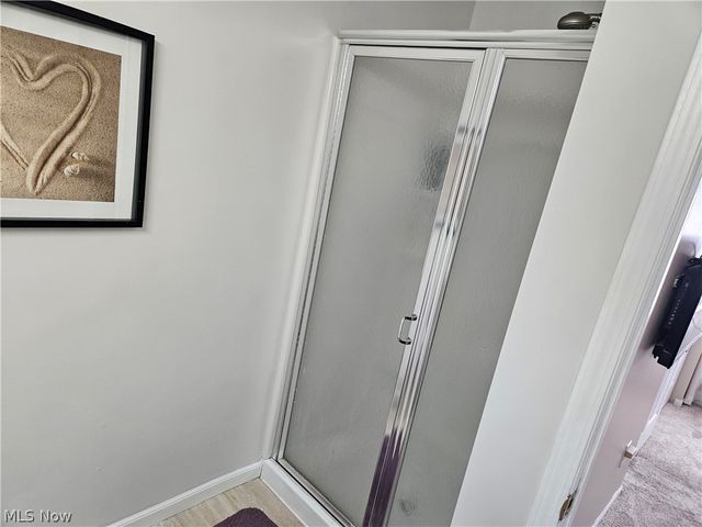 988 Hartford Village Boulevard, Columbus, OH 43228