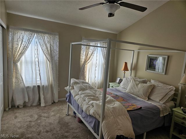 988 Hartford Village Boulevard, Columbus, OH 43228