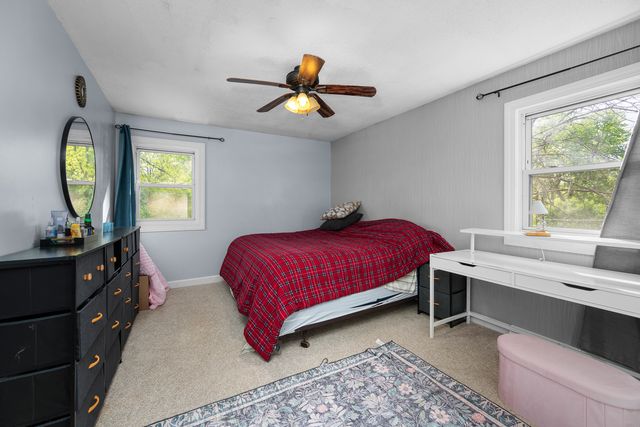 3876 18th Street, Bettendorf, IA 52722