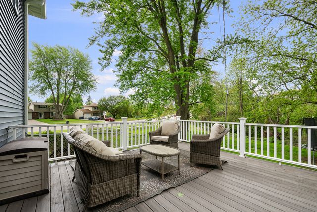 3876 18th Street, Bettendorf, IA 52722