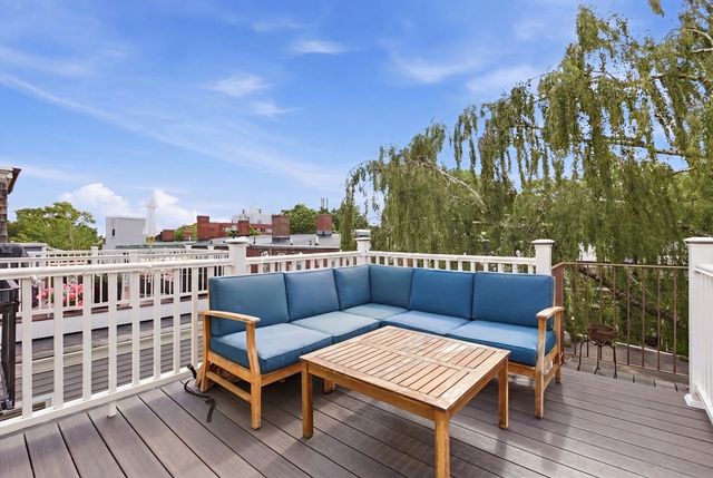 7 Mystic Street 2, Boston, MA 02129