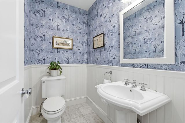 7 Mystic Street 2, Boston, MA 02129