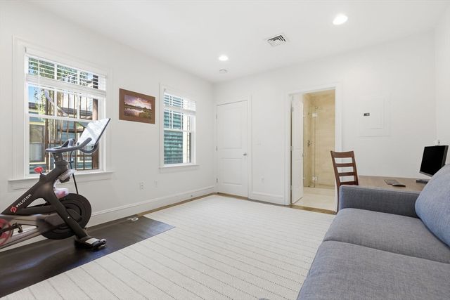 7 Mystic Street 2, Boston, MA 02129