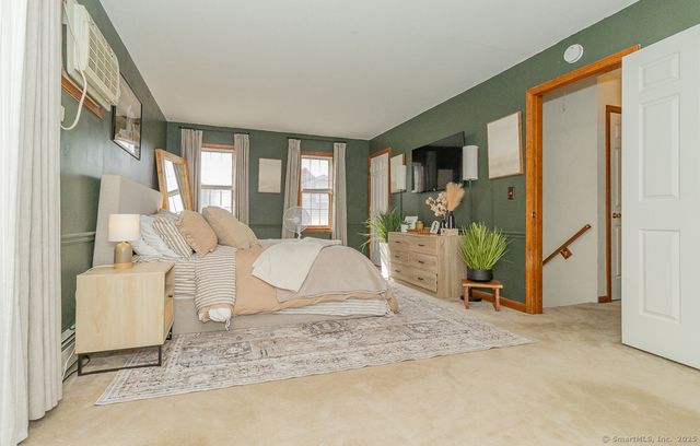 27 Deer Run Trail, Manchester, CT 06042