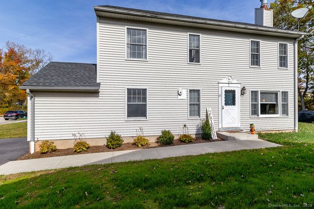 27 Deer Run Trail, Manchester, CT 06042