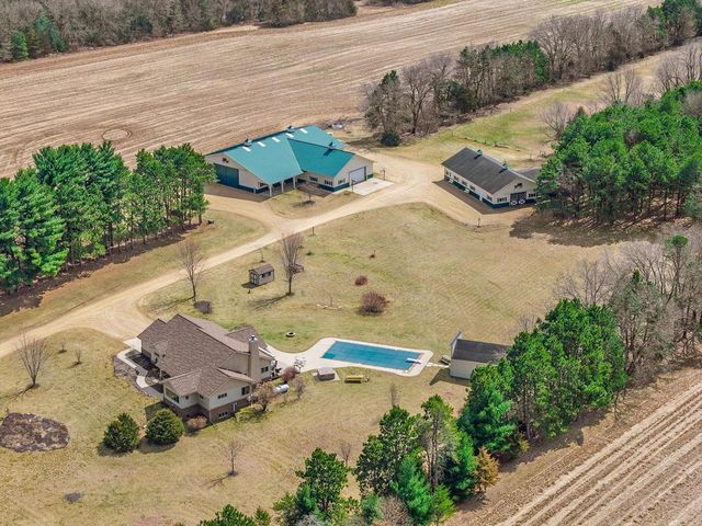 E10059 Block Road, Prairie Du Sac, WI 53578