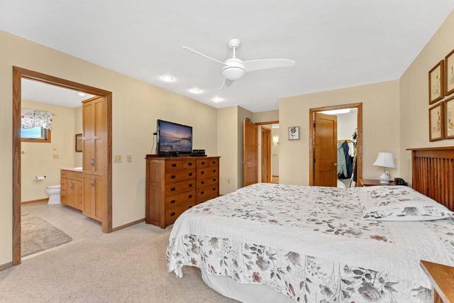 E10059 Block Road, Prairie Du Sac, WI 53578