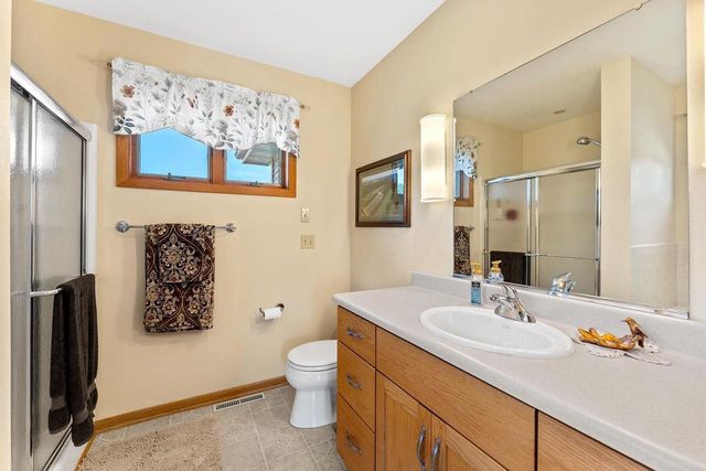 E10059 Block Road, Prairie Du Sac, WI 53578