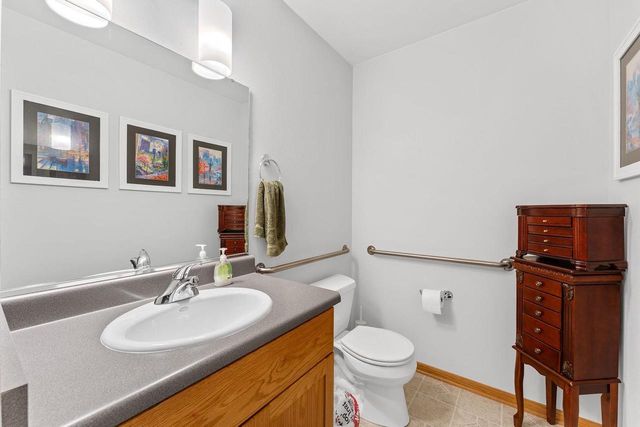 E10059 Block Road, Prairie Du Sac, WI 53578