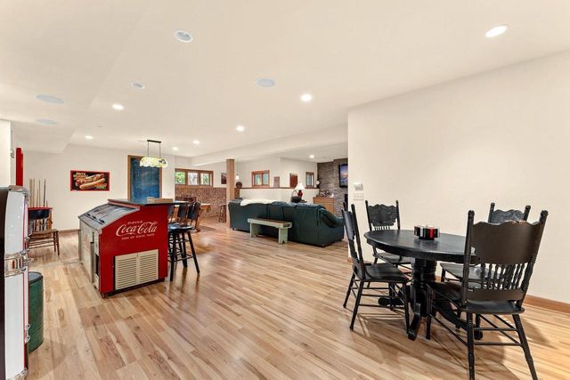 E10059 Block Road, Prairie Du Sac, WI 53578