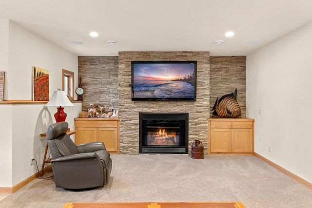 E10059 Block Road, Prairie Du Sac, WI 53578