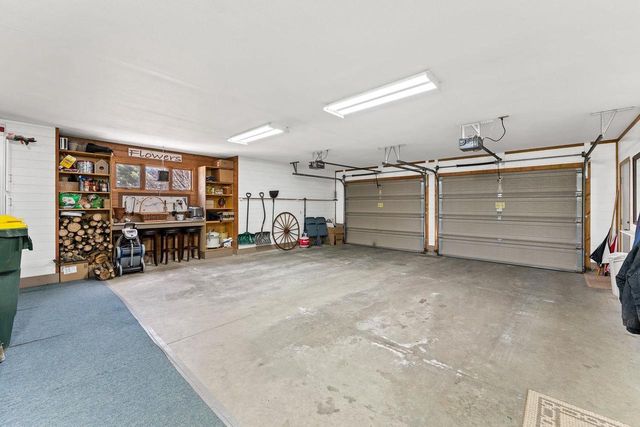 E10059 Block Road, Prairie Du Sac, WI 53578