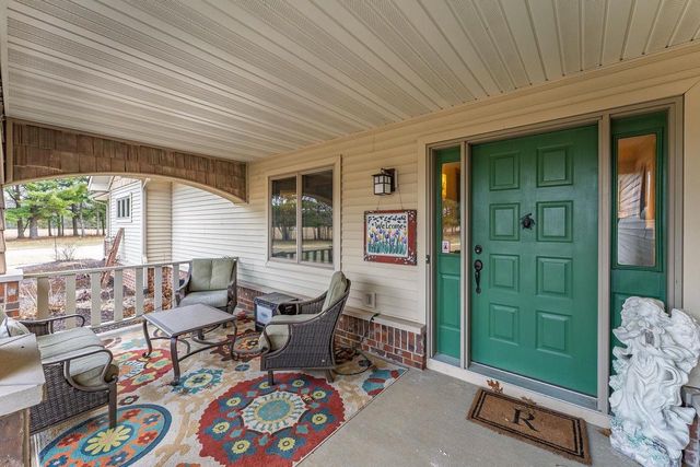 E10059 Block Road, Prairie Du Sac, WI 53578