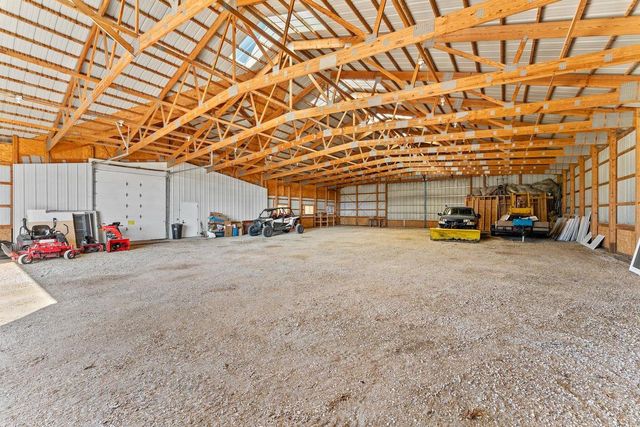 E10059 Block Road, Prairie Du Sac, WI 53578