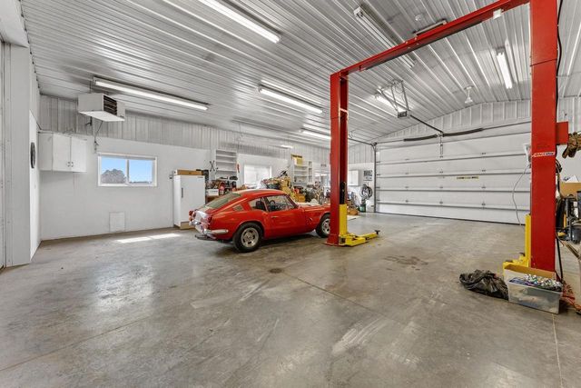 E10059 Block Road, Prairie Du Sac, WI 53578