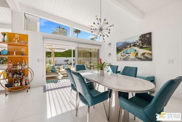 805 E Garden Road, Palm Springs, CA 92262